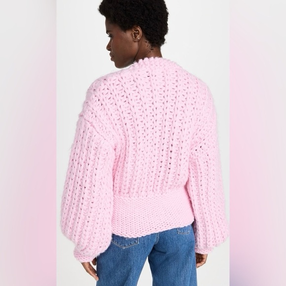 Glamorous
Ladies Chunky Knit Cardigan Size S/M TRENDING
$210 - Picture 3 of 5